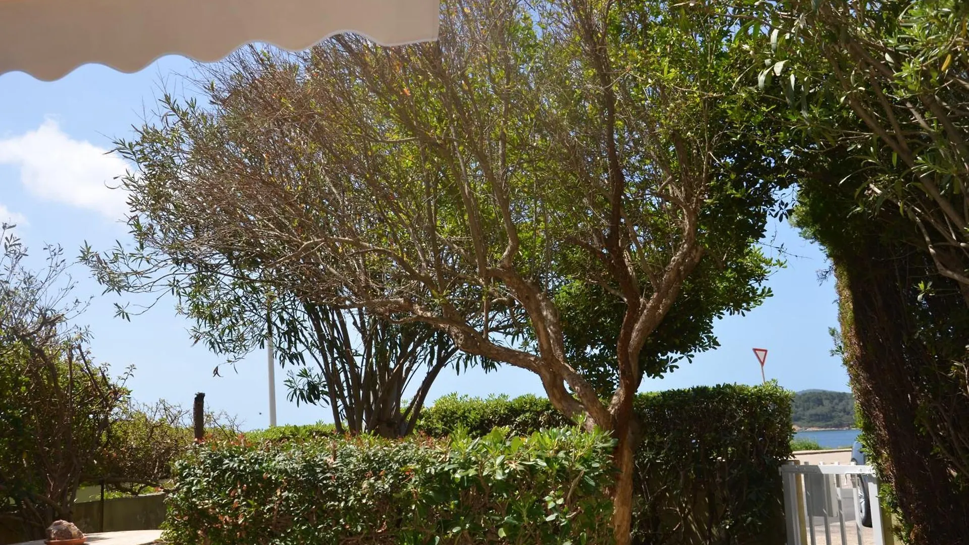 Fantastic Sardinia Villette Con Giardino Fronte Mare Fertilia Faho-Gav01-Gav02 Italy